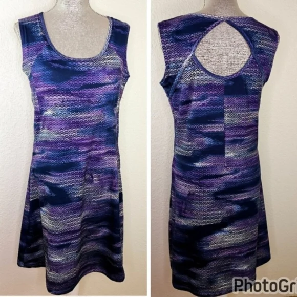 Peace & Pearls Mermaid Print Stretchy Pullover Dress - Picture 1 of 4